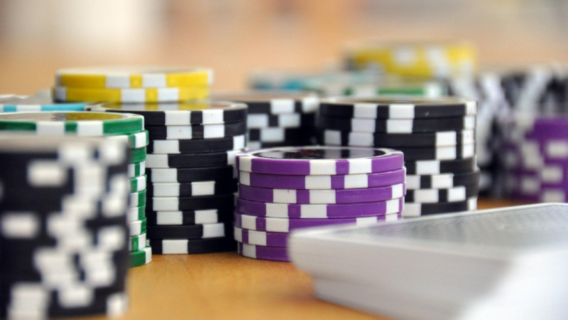 Le coin poker : quand les passionnes de jeux se rassemblent